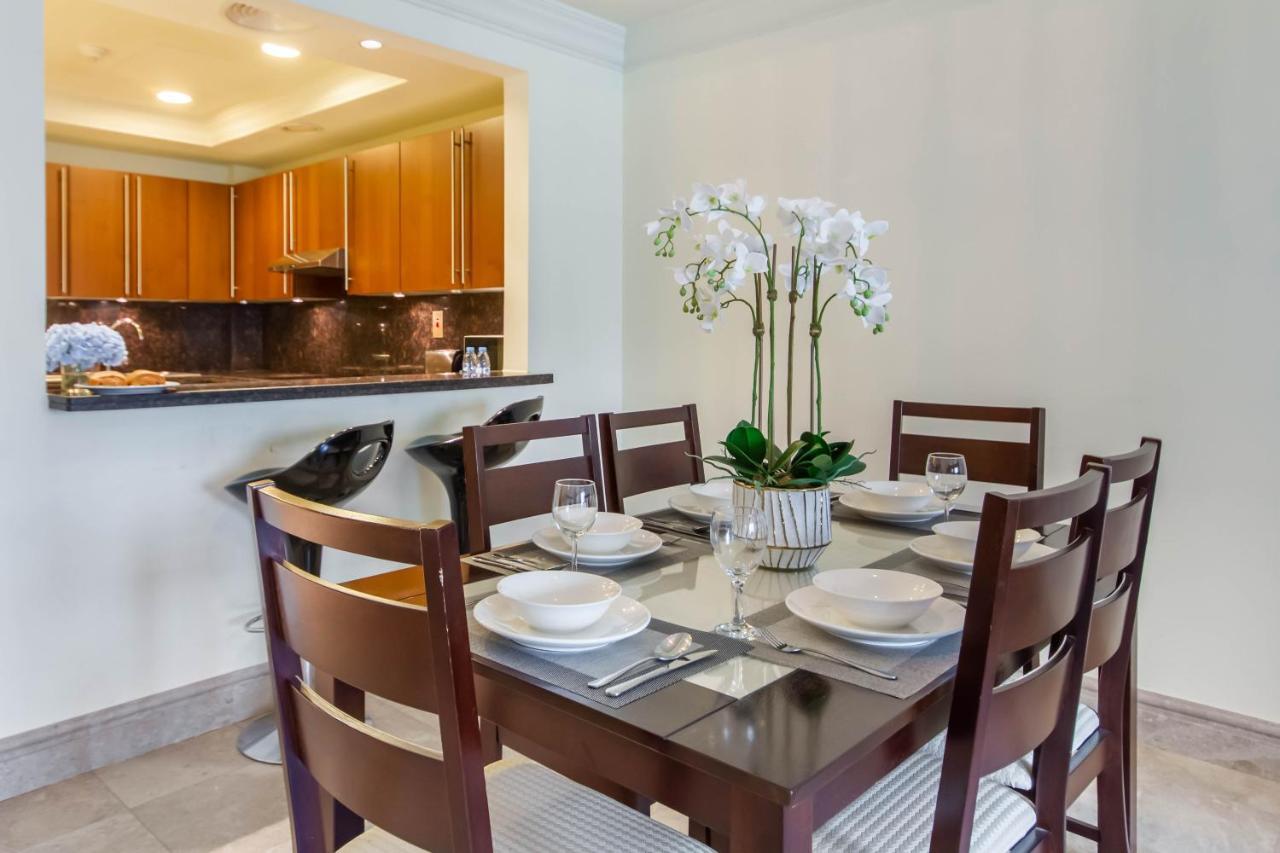 Bespoke Holiday Homes - Palm Jumeirah- 1 Bedroom Fairmont North Residence ドバイ エクステリア 写真