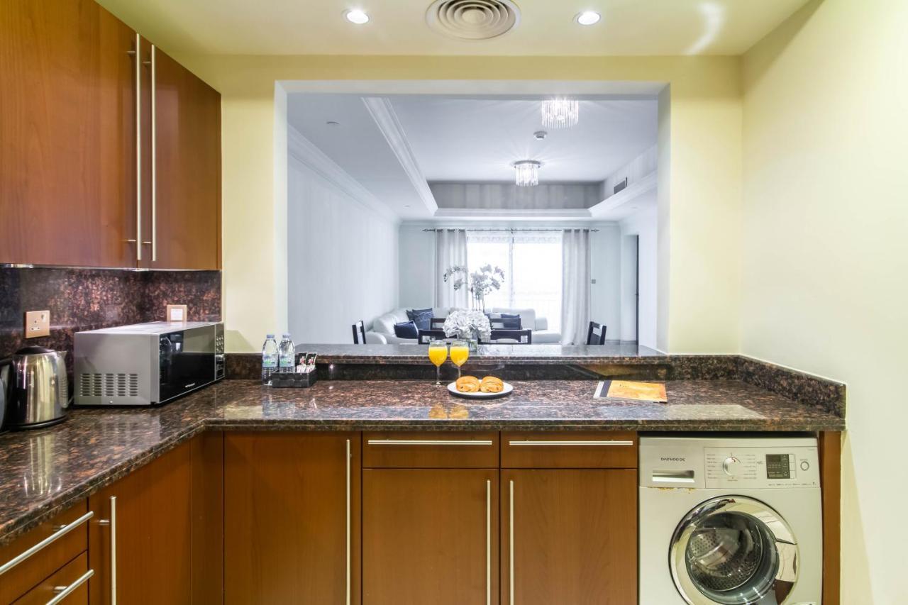 Bespoke Holiday Homes - Palm Jumeirah- 1 Bedroom Fairmont North Residence ドバイ エクステリア 写真
