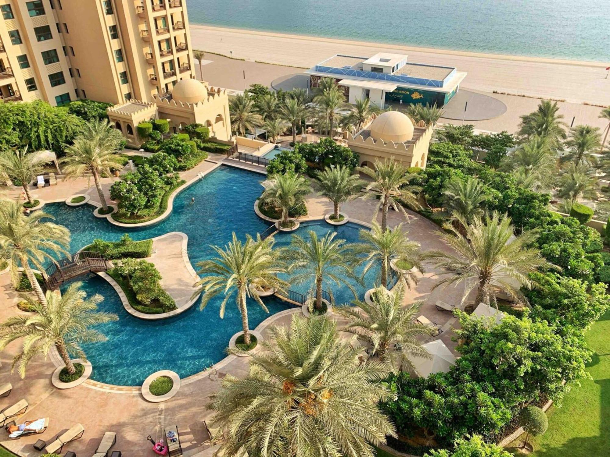Bespoke Holiday Homes - Palm Jumeirah- 1 Bedroom Fairmont North Residence ドバイ エクステリア 写真